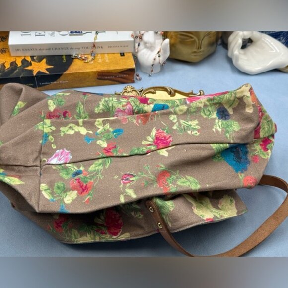 🆕 CHRISTIAN LACROIX 🧿 NWOT Shopping Tote Eden 1 Printed Canvas Taupe & Florals - Picture 16 of 16